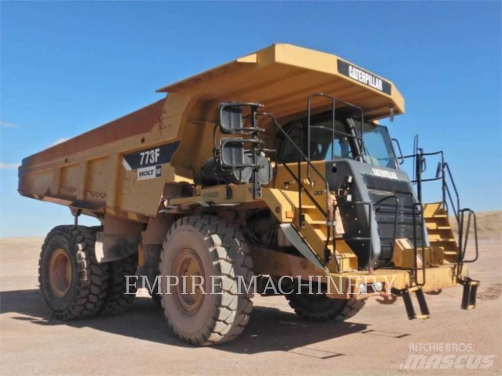 CAT 773F Terrængående lastbiler