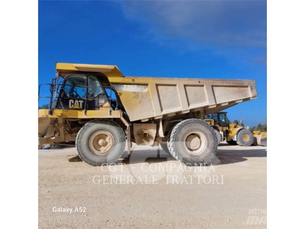 CAT 775F Terrængående lastbiler