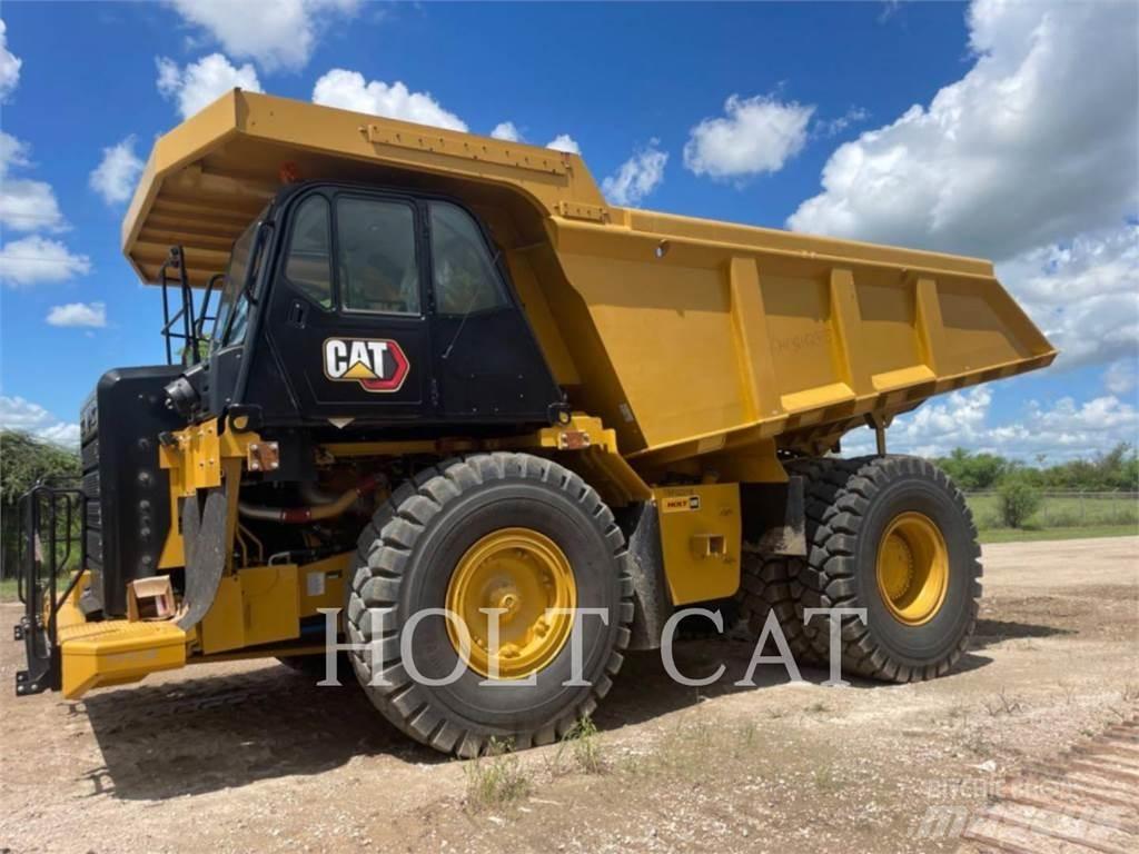 CAT 775G Terrængående lastbiler