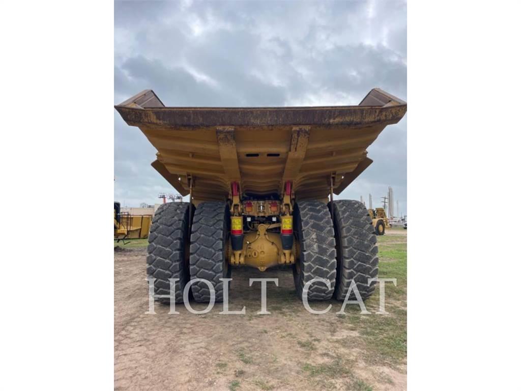 CAT 775G Terrængående lastbiler