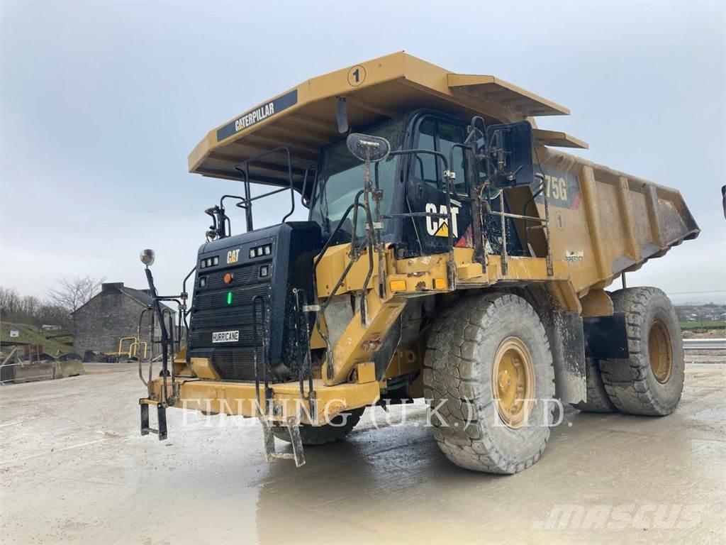 CAT 775G Terrængående lastbiler