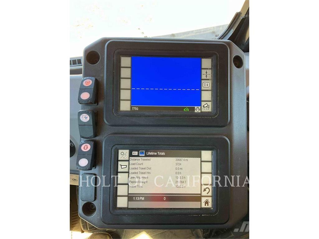 CAT 775G Terrængående lastbiler