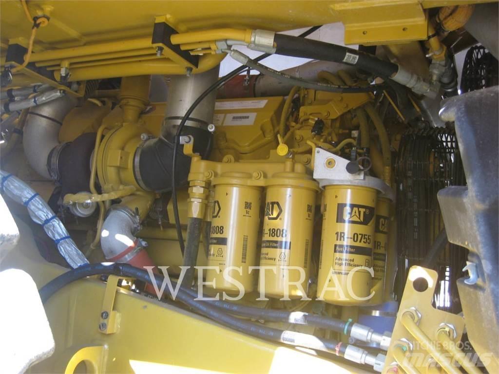 CAT 775GLRC Terrængående lastbiler
