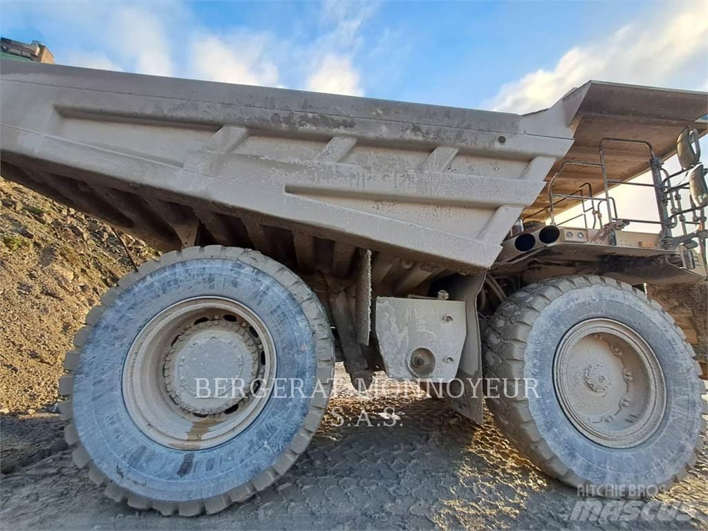 CAT 777G Terrængående lastbiler