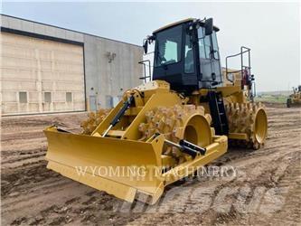 CAT 815 Jordvibrationstromler