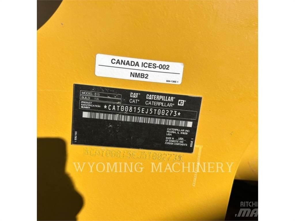 CAT 815 Jordvibrationstromler