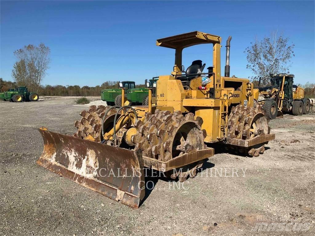 CAT 815 Jordvibrationstromler