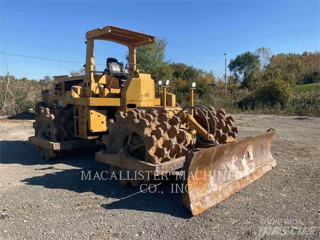 CAT 815 Jordvibrationstromler