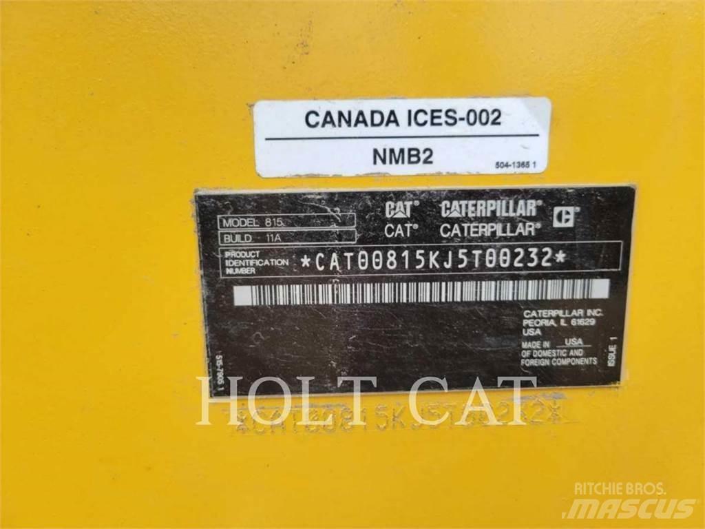 CAT 815 Jordvibrationstromler