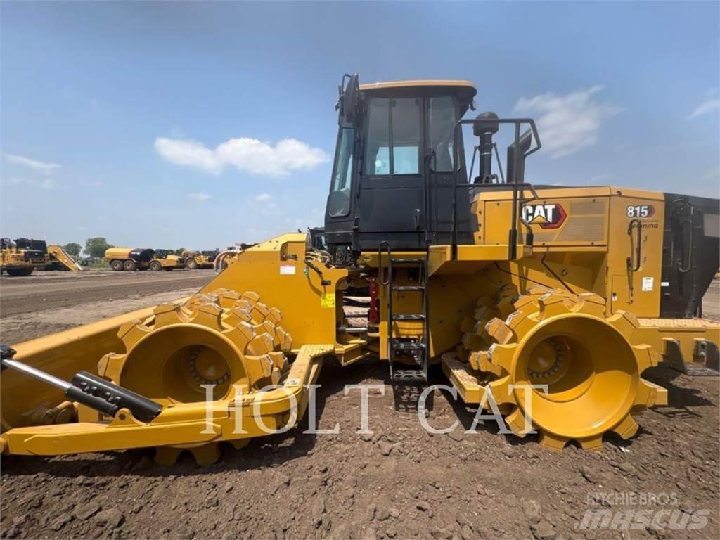 CAT 815 Jordvibrationstromler