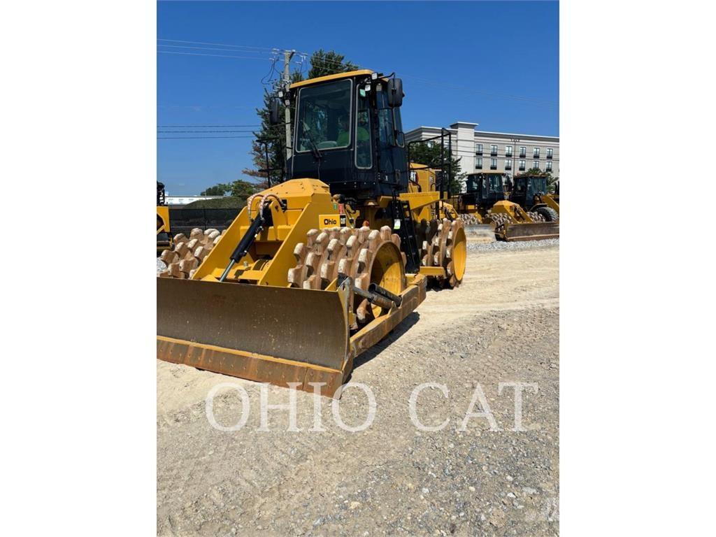 CAT 815 Jordvibrationstromler