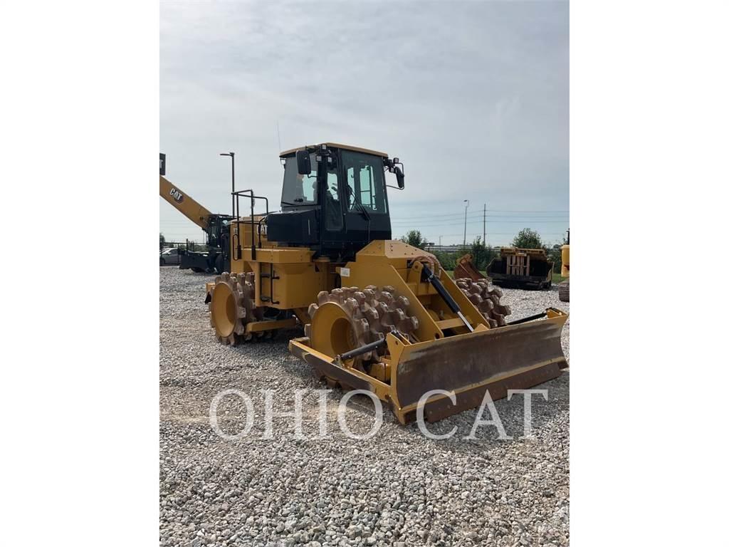CAT 815 Jordvibrationstromler
