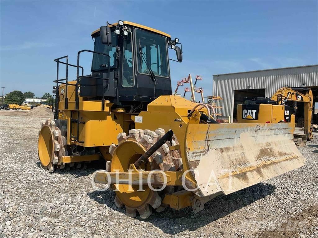 CAT 815 Jordvibrationstromler