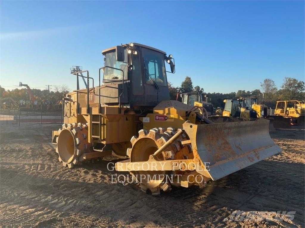 CAT 815-11 Jordvibrationstromler