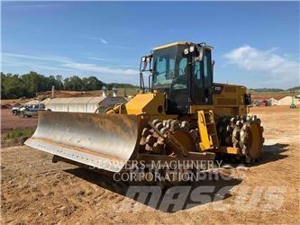 CAT 815F Jordvibrationstromler