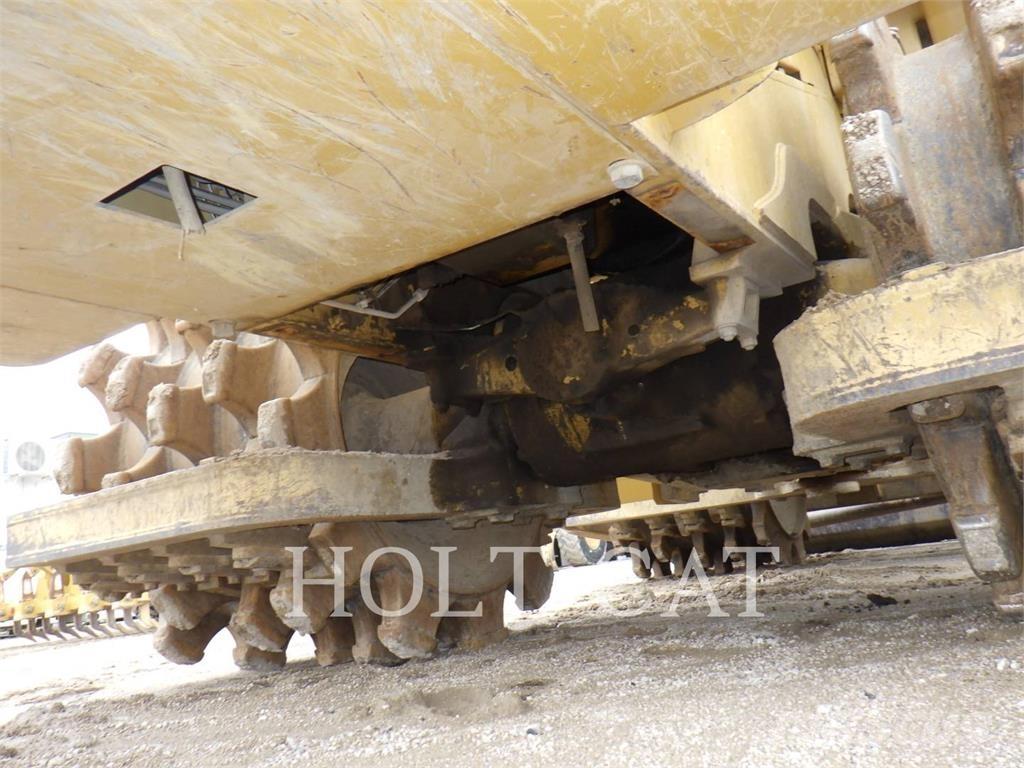 CAT 815FII Jordvibrationstromler