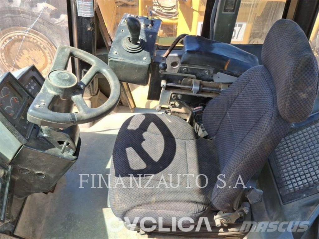 CAT 824H Bulldozer på larvebånd