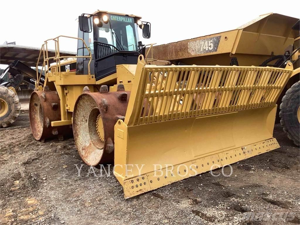 CAT 826H Jordvibrationstromler