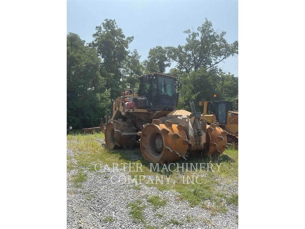 CAT 826K Jordvibrationstromler