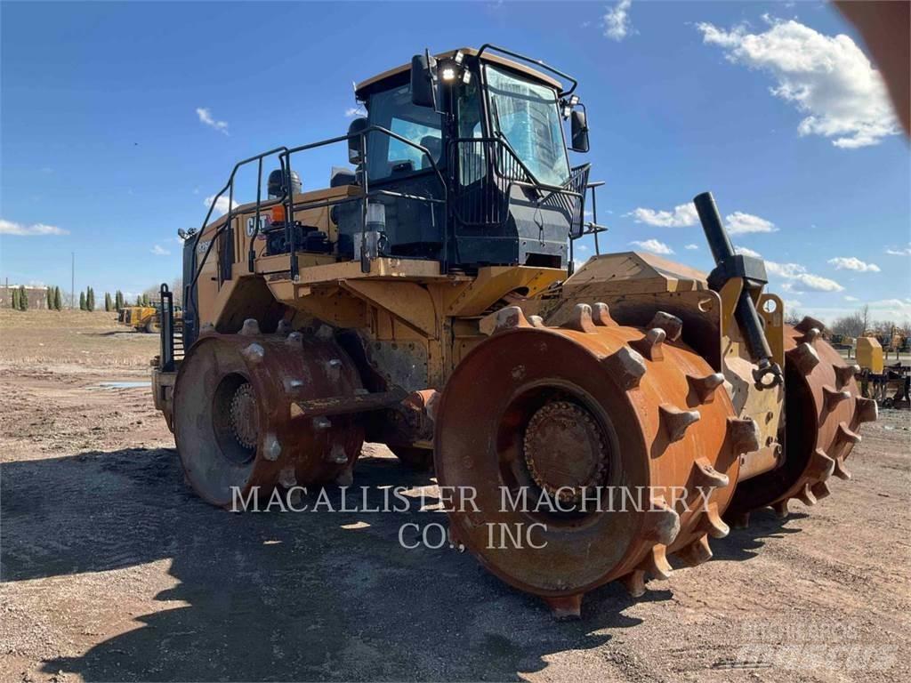 CAT 826K Jordvibrationstromler
