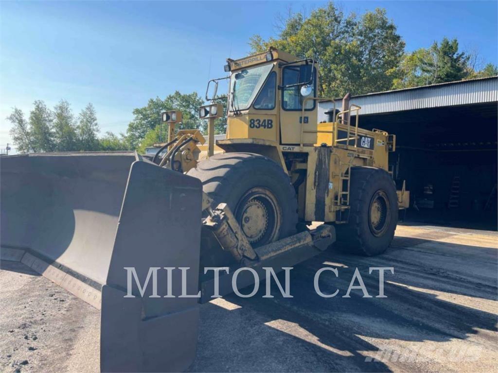 CAT 834B Bulldozer