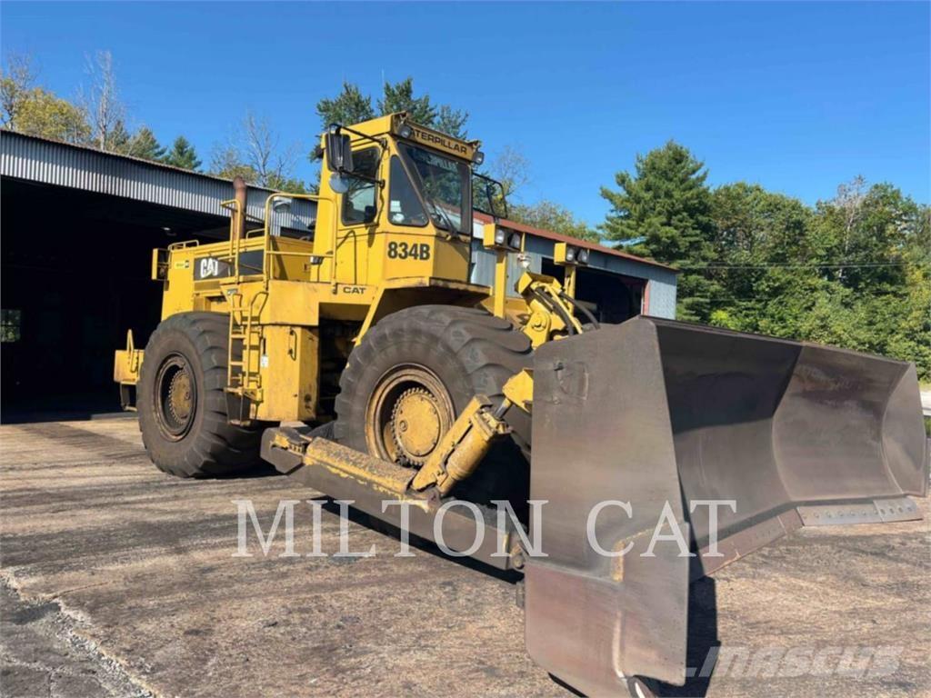 CAT 834B Bulldozer
