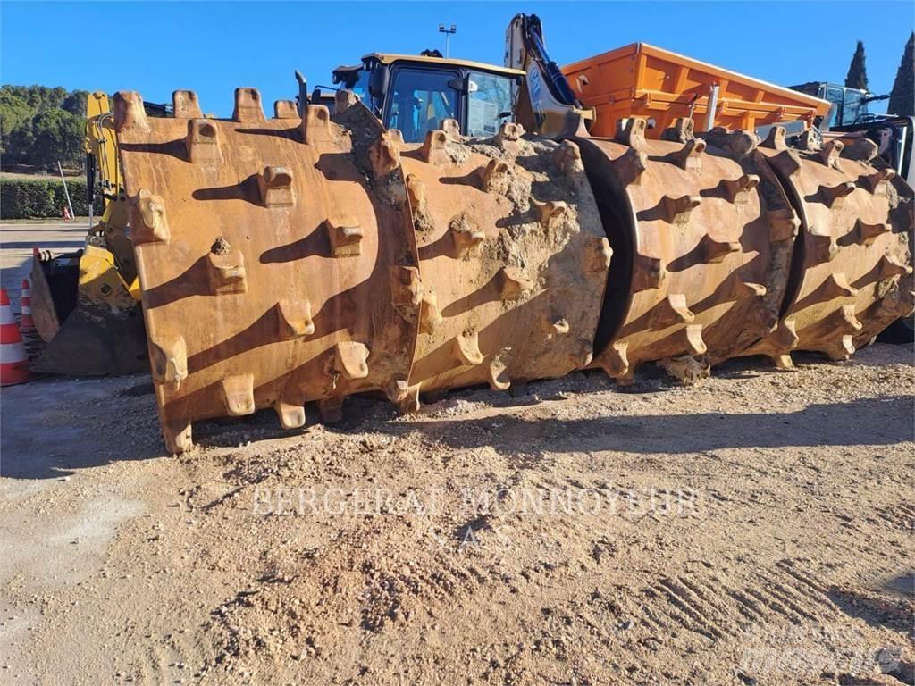 CAT 836K Bulldozer