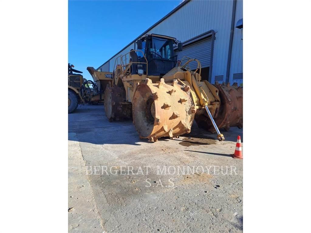 CAT 836K Bulldozer