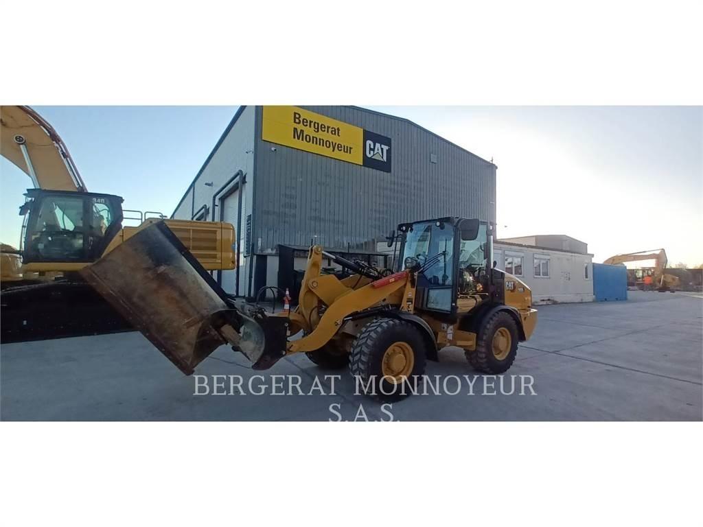CAT 906 Læssemaskiner på hjul