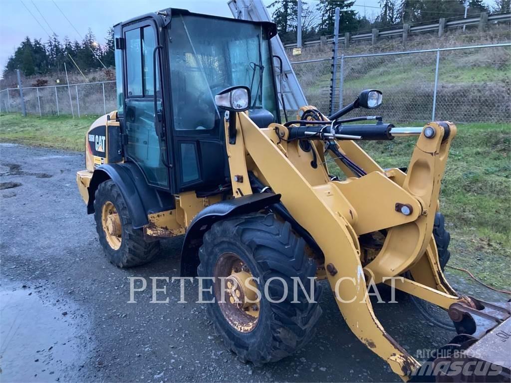 CAT 906M Læssemaskiner på hjul