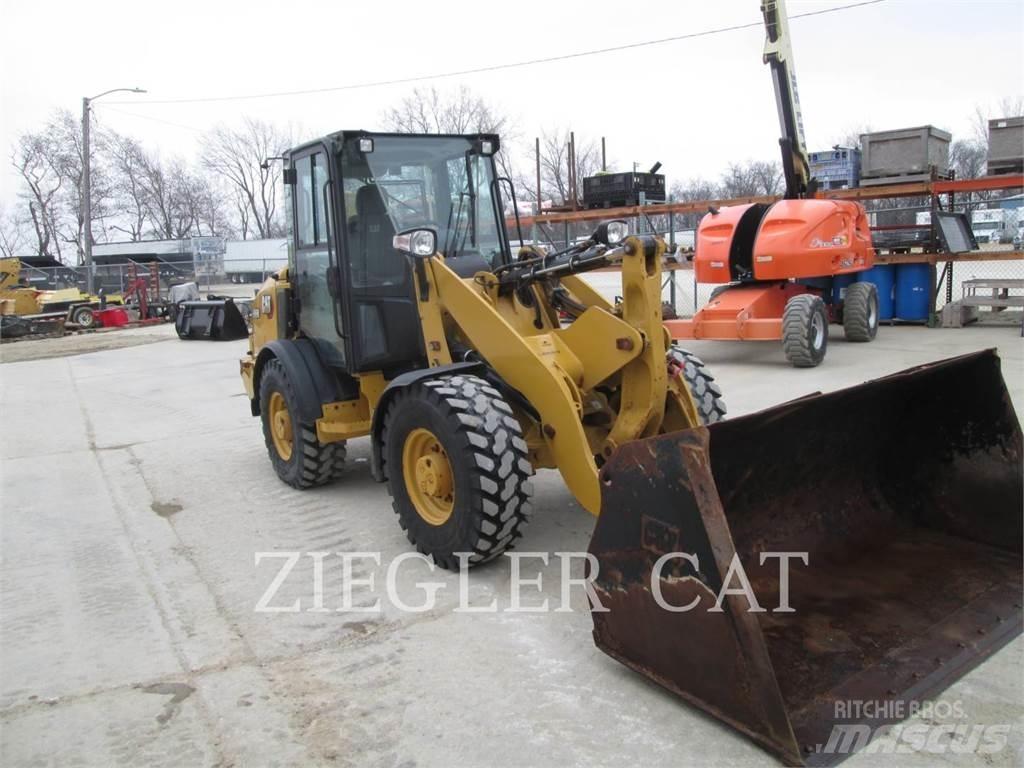 CAT 906M Læssemaskiner på hjul