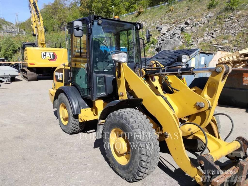 CAT 906M Læssemaskiner på hjul