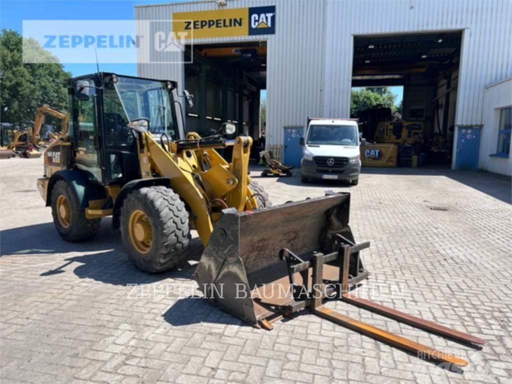 CAT 906M Læssemaskiner på hjul