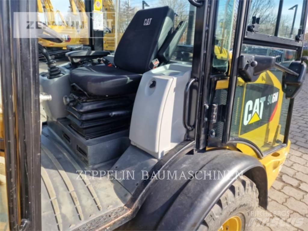 CAT 906M Læssemaskiner på hjul