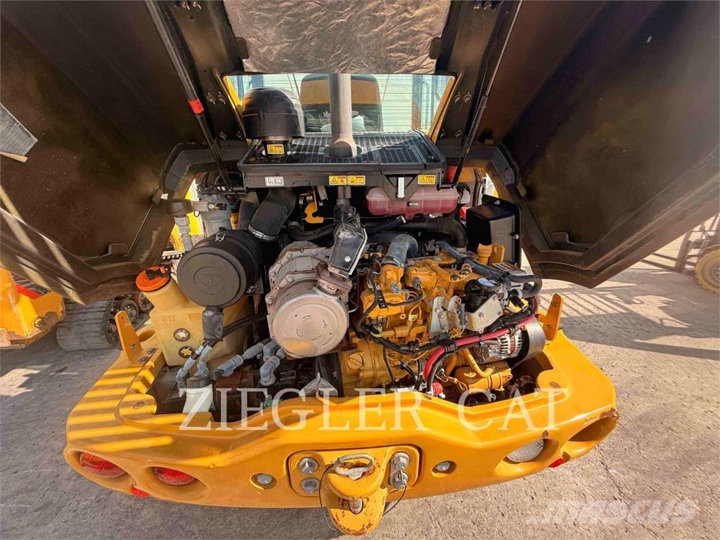 CAT 906M Læssemaskiner på hjul