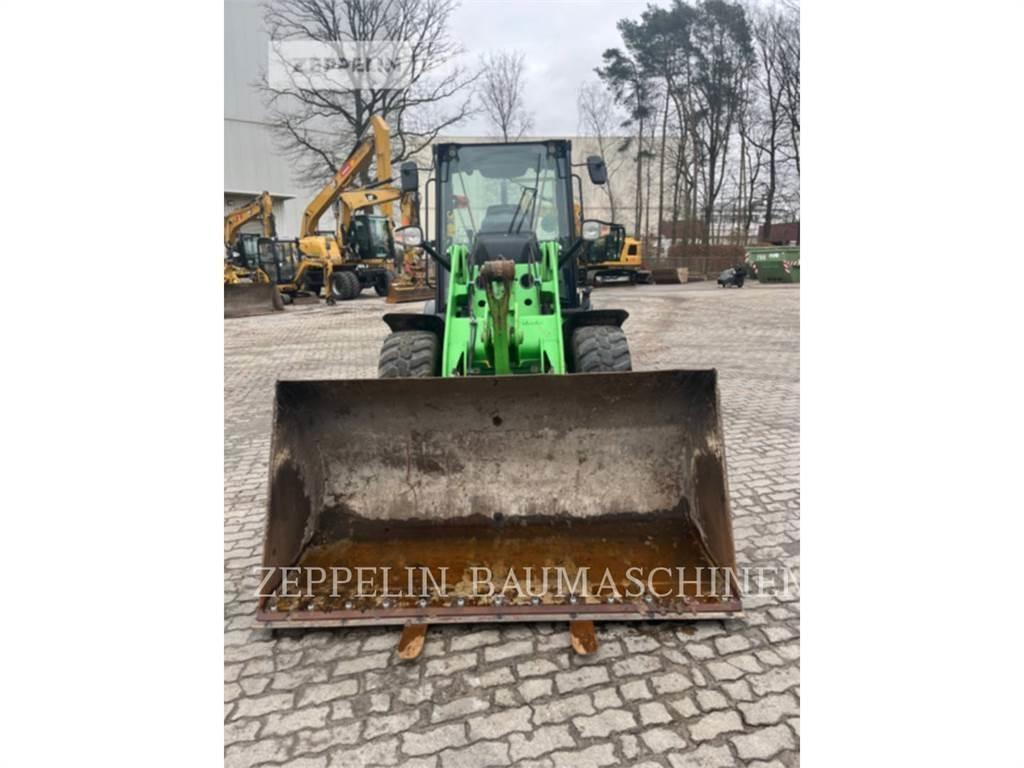 CAT 907M Læssemaskiner på hjul