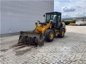 CAT 907M Læssemaskiner på hjul