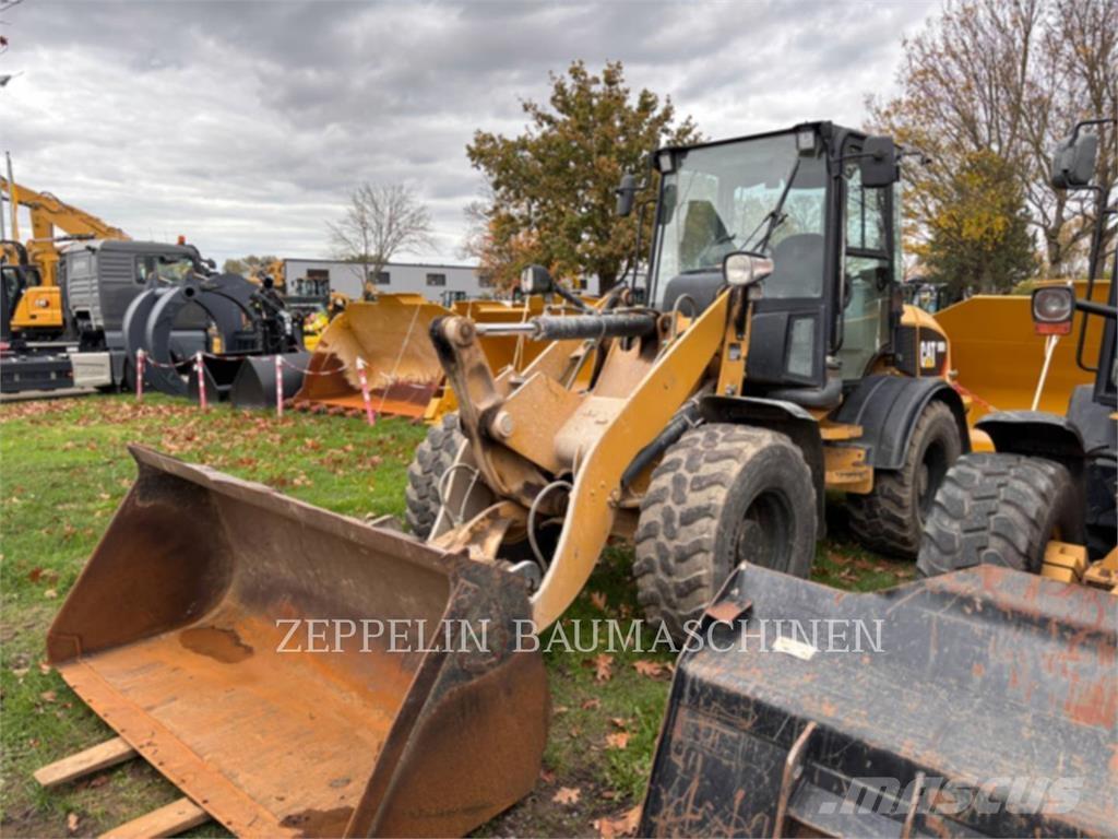 CAT 908H Læssemaskiner på hjul