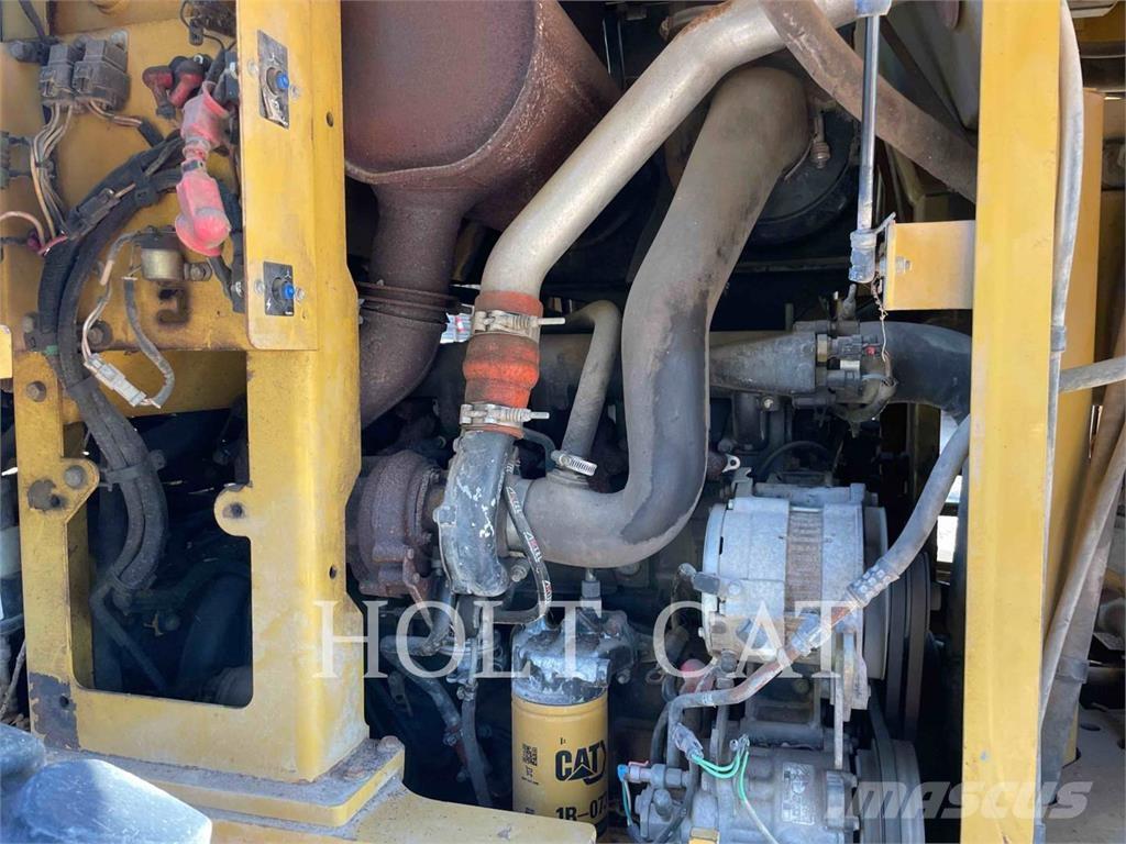 CAT 930G Læssemaskiner på hjul