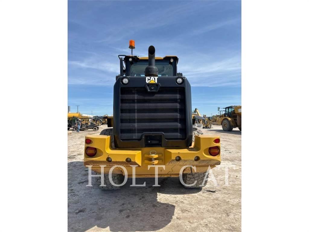 CAT 930M Læssemaskiner på hjul