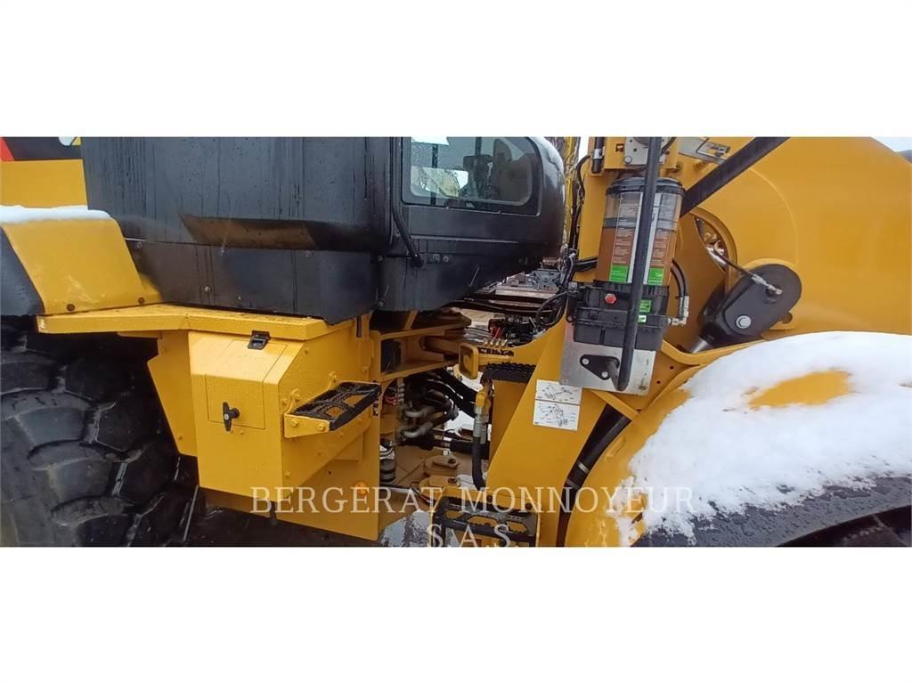 CAT 930M Læssemaskiner på hjul