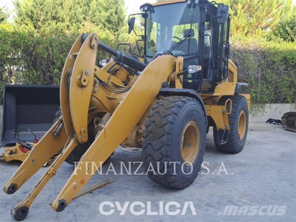 CAT 930M Læssemaskiner på hjul