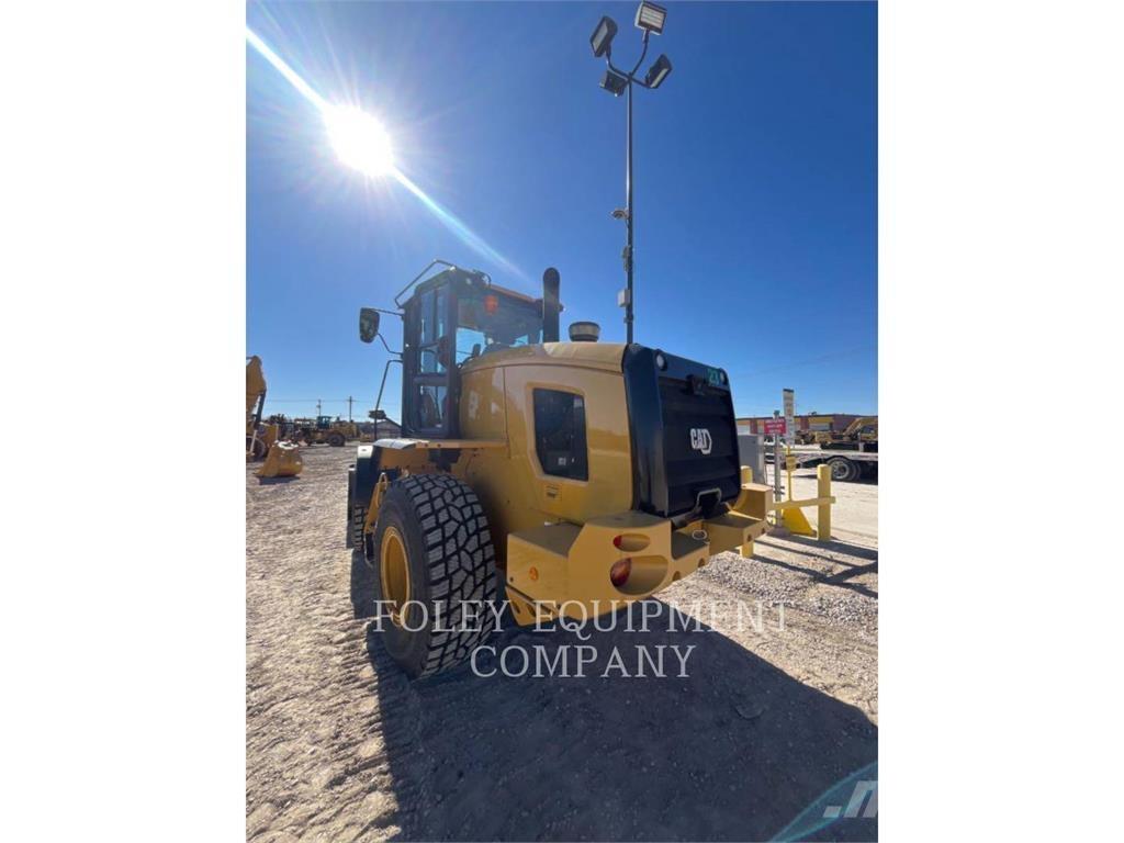 CAT 930M Læssemaskiner på hjul