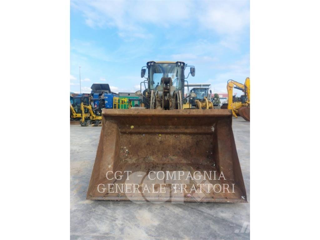 CAT 930M Læssemaskiner på hjul