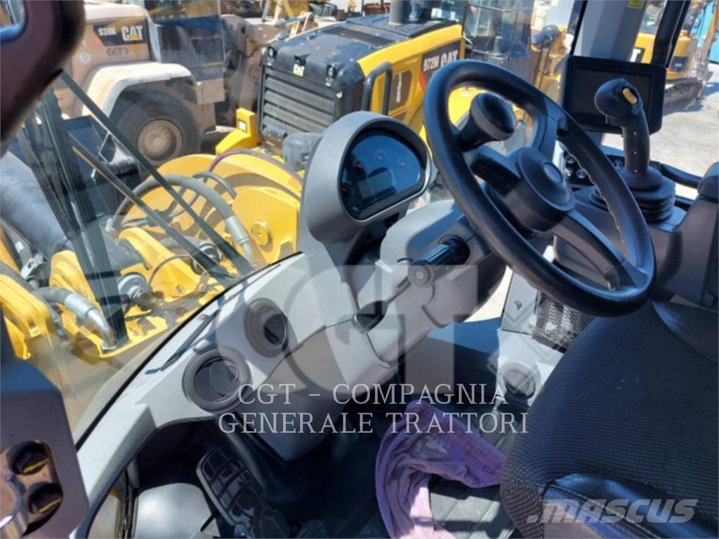 CAT 930M Læssemaskiner på hjul