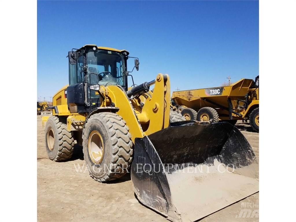 CAT 930M Læssemaskiner på hjul