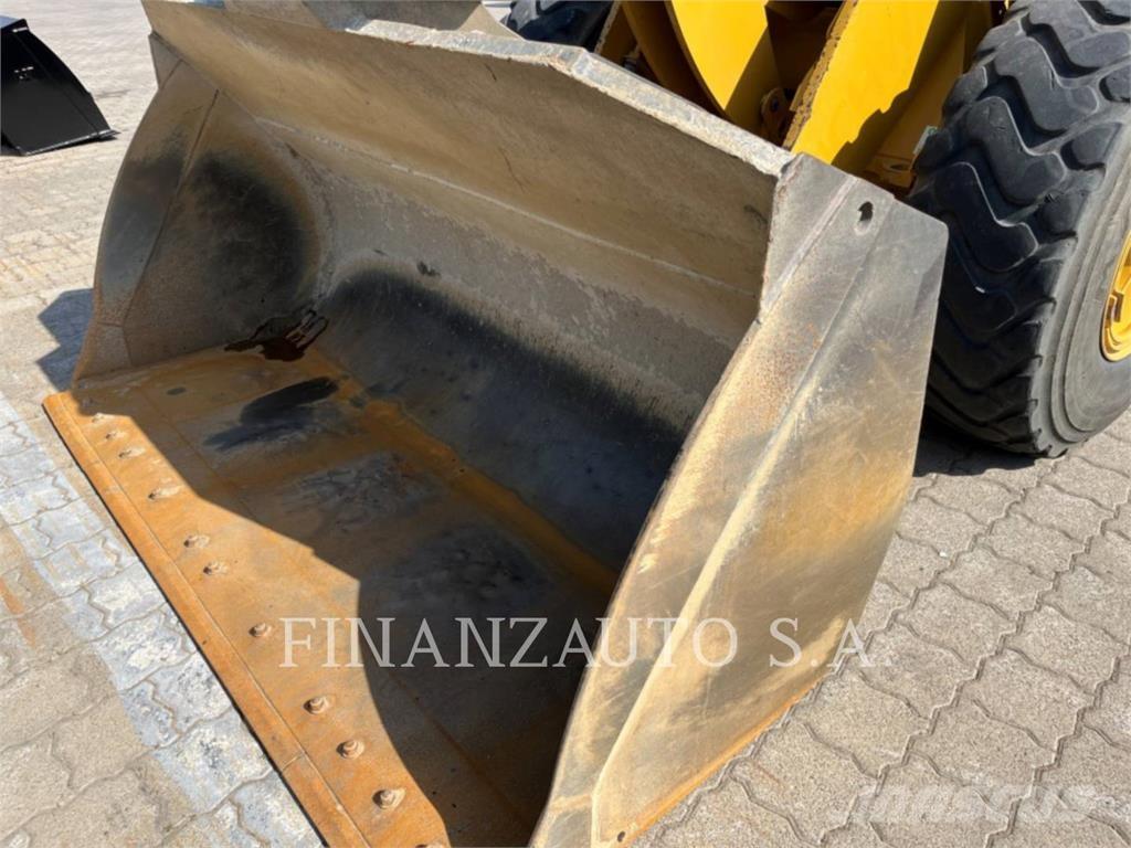 CAT 938M Læssemaskiner på hjul