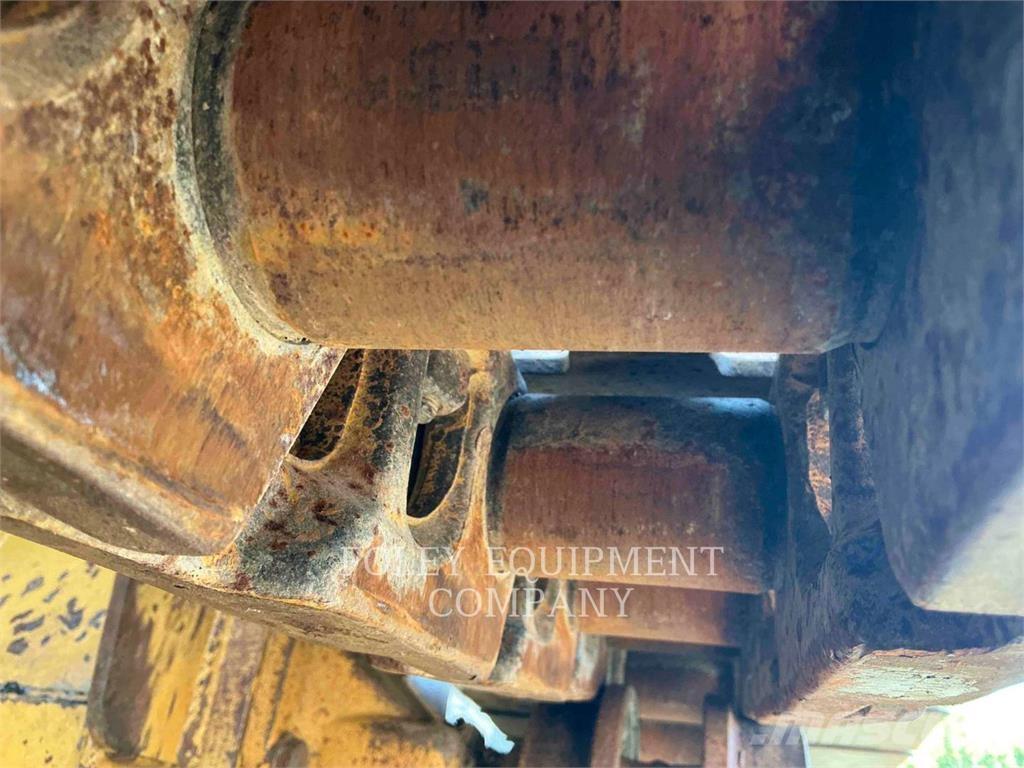 CAT 953C Larvebåndslæssere