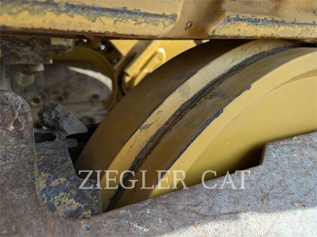 CAT 963K Larvebåndslæssere