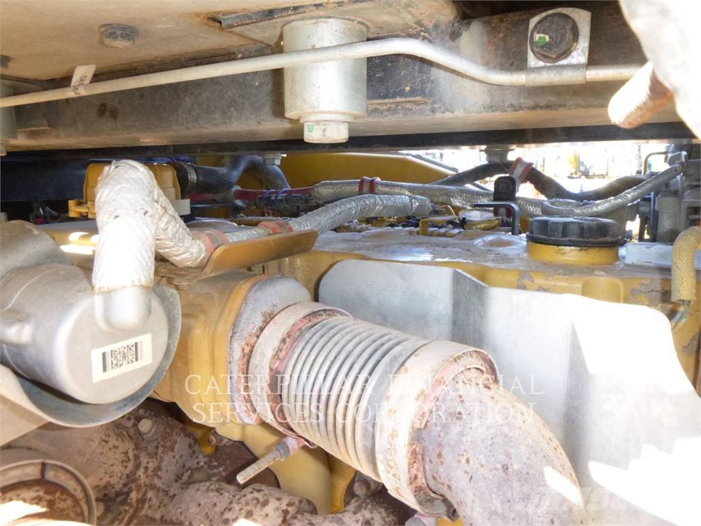 CAT 972M Læssemaskiner på hjul